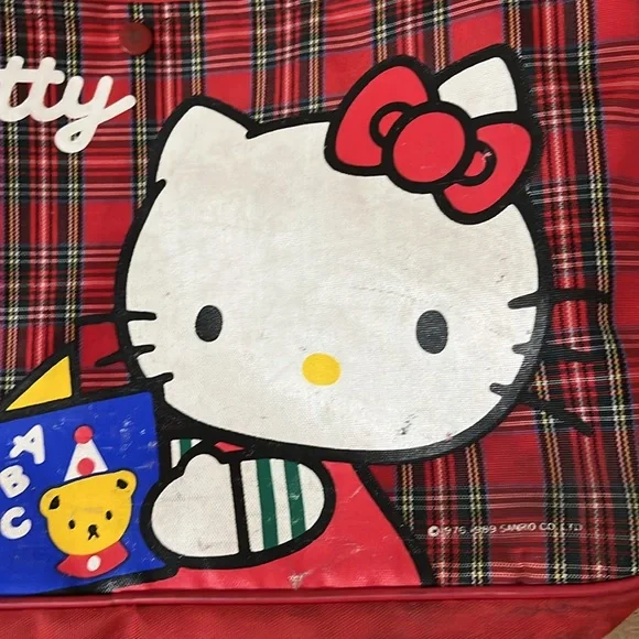 Hello Kitty Bag - Picture 4 of 15